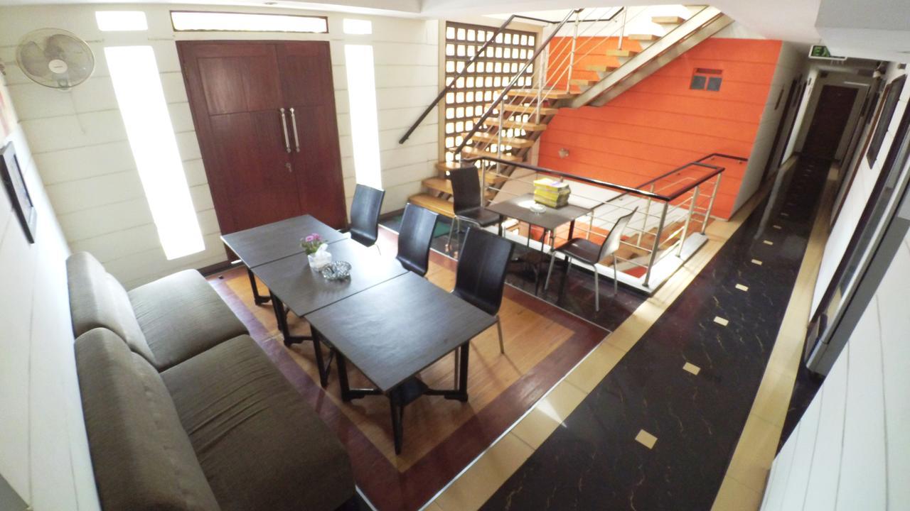 בנדונג Rumah Tawa Hotel Syariah מראה חיצוני תמונה